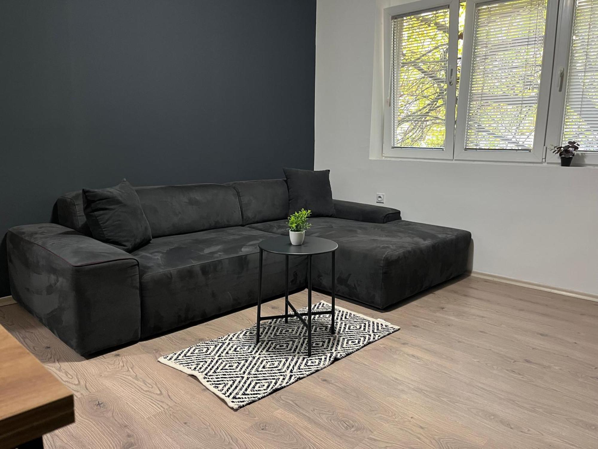 Central M - 5 Apartments Szkopje Kültér fotó